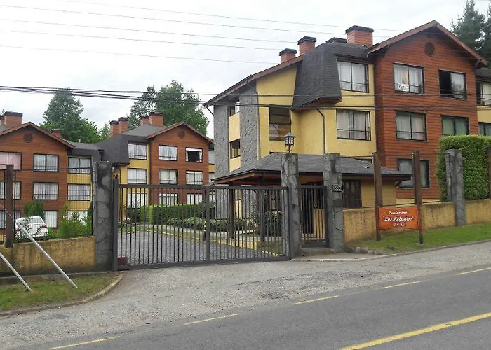 Condominio Los Refugios II y III